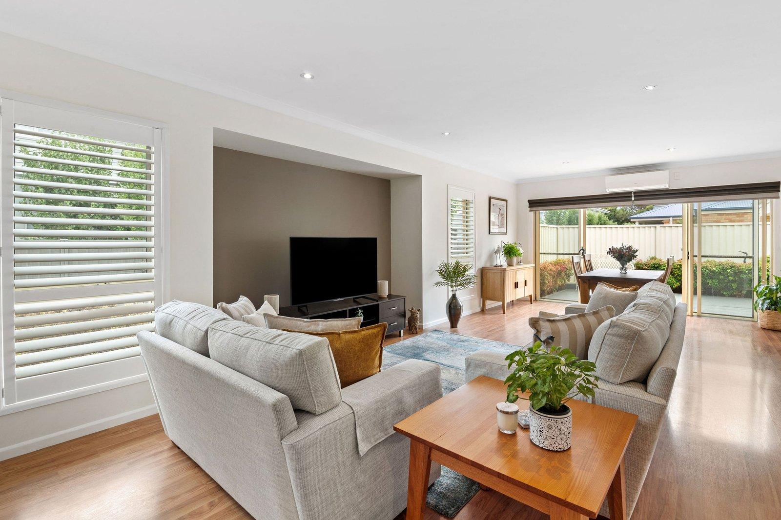 1/5 Ti Tree Grove, Mornington, 3931