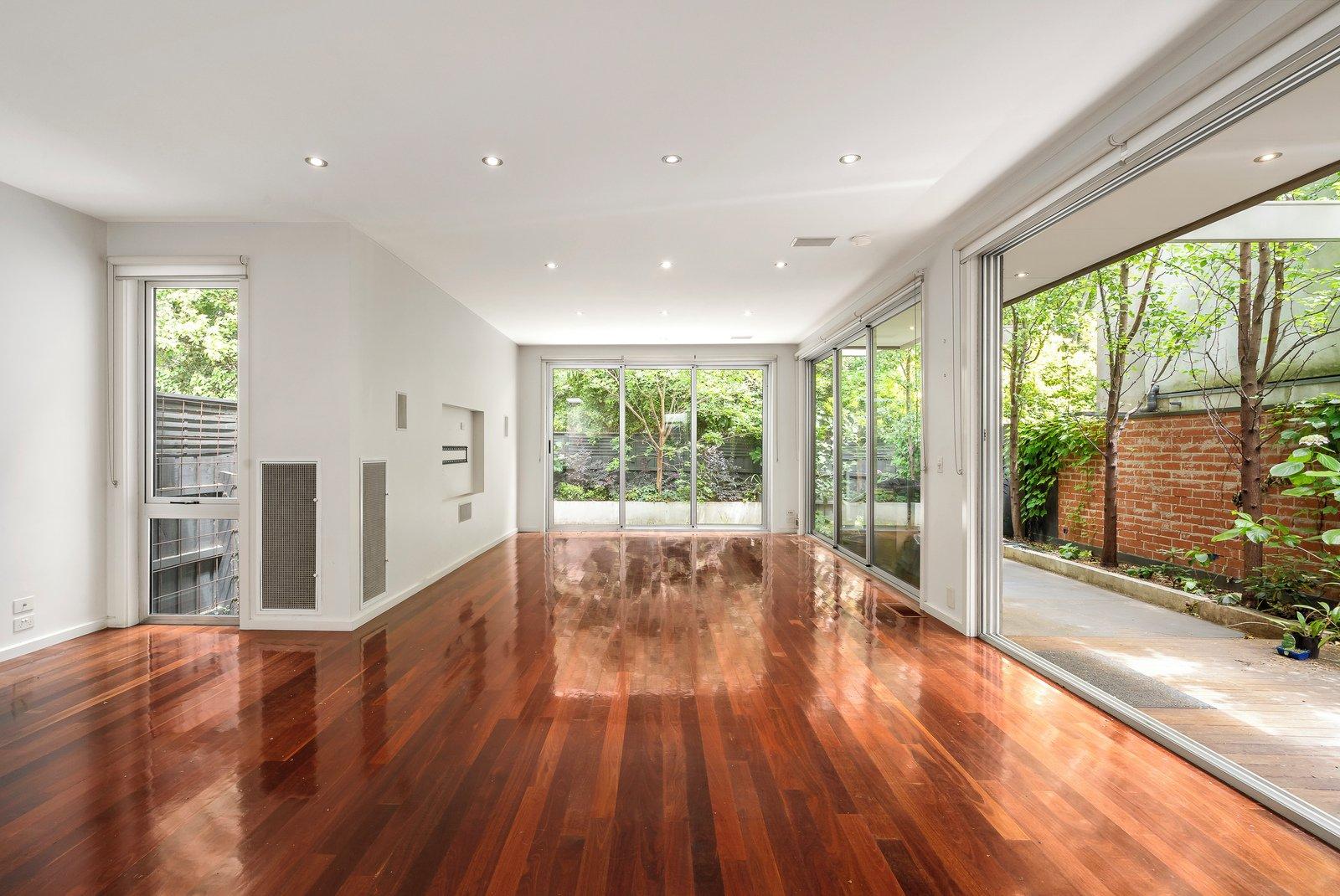 15 Trinian Street, Prahran, 3181