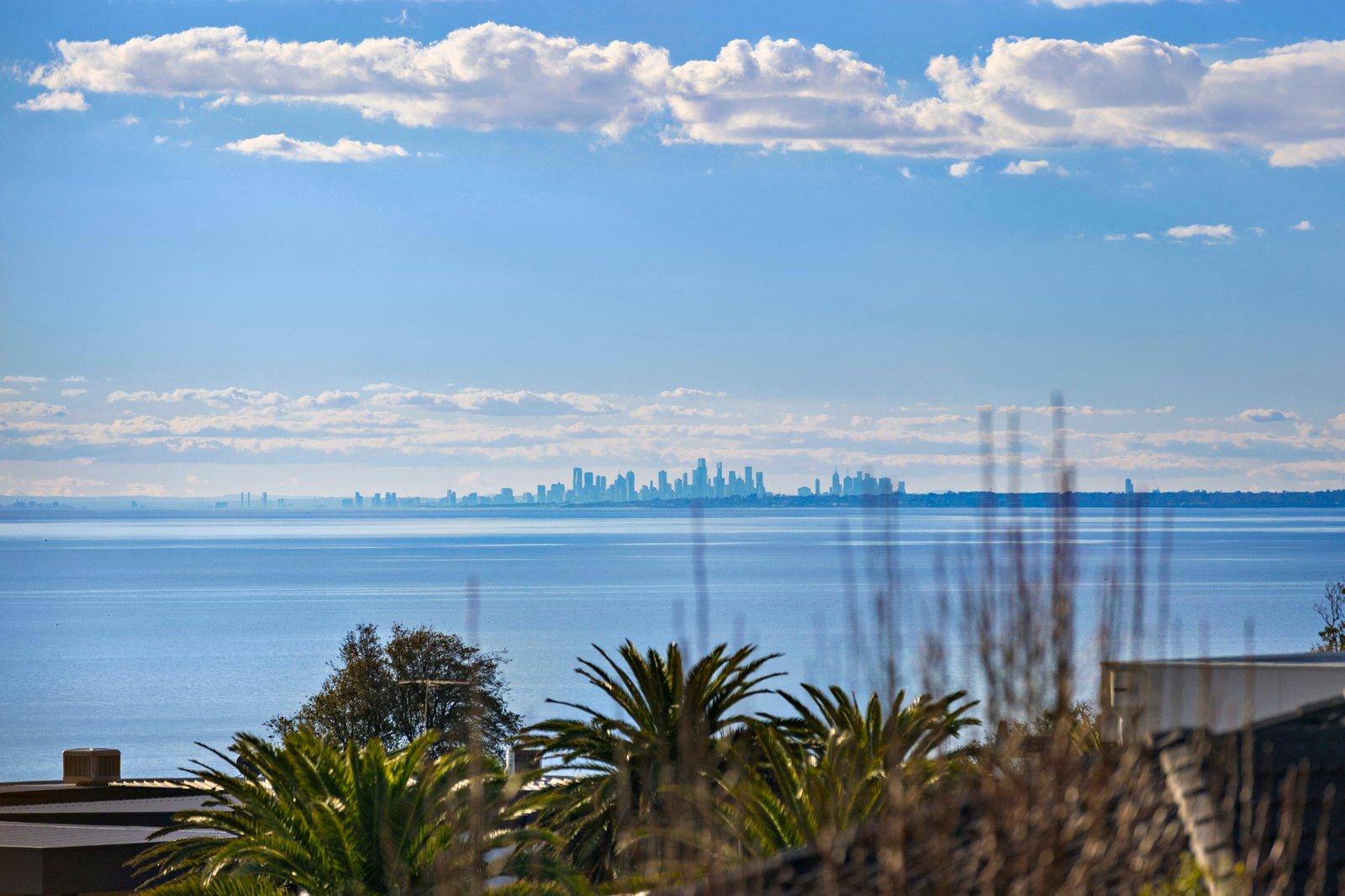 15 Watts Parade, Mount Eliza, 3930