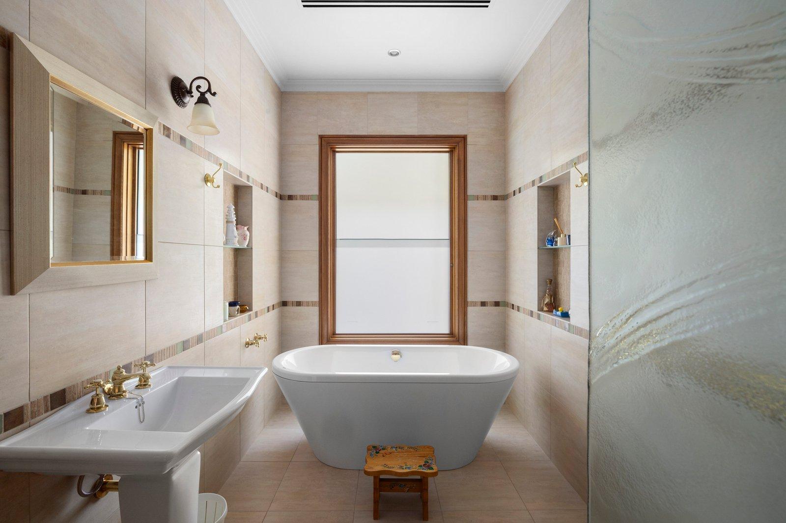 15 Watts Parade, Mount Eliza, 3930