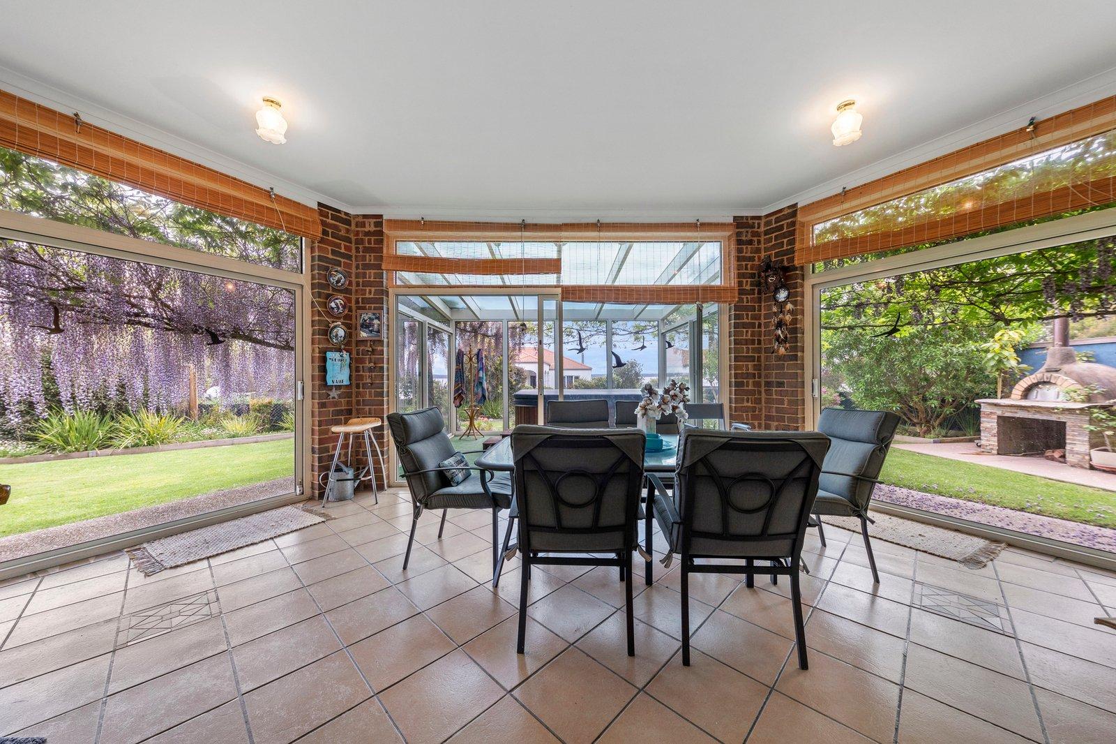 15 Wheatley Court, Grantville, 3984