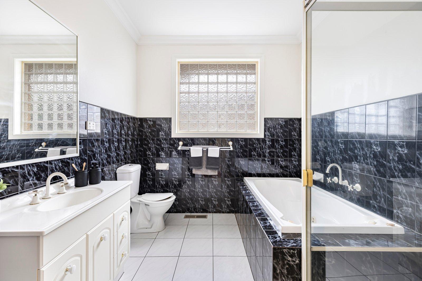 1/5 Bellara Street, Doncaster, 3108