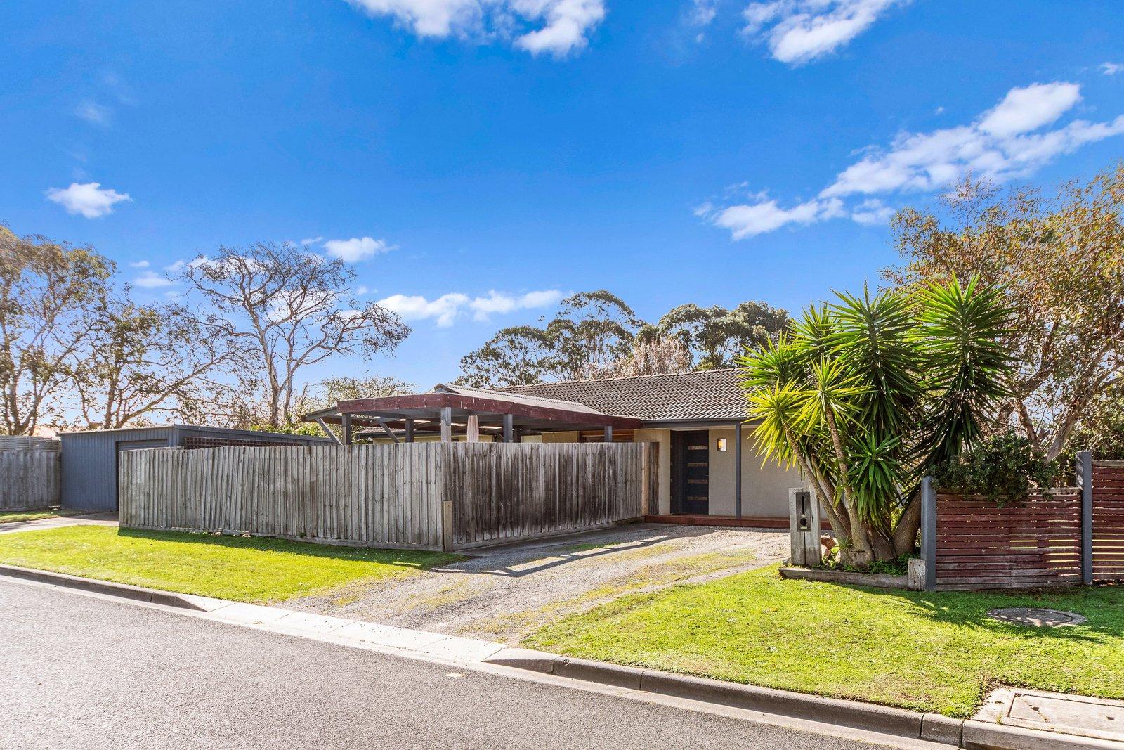 15 Cawarra Street, Mornington, 3931