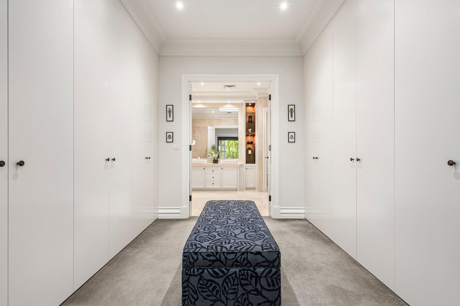 15 Chaucer Crescent, Canterbury, 3126