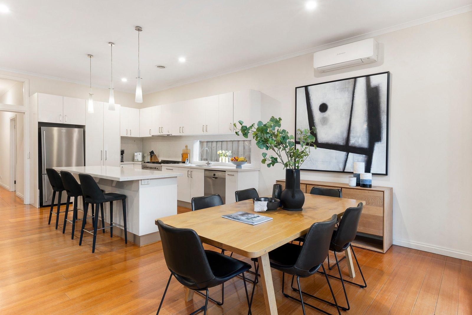 15 Exhibition Street, Mckinnon, 3204