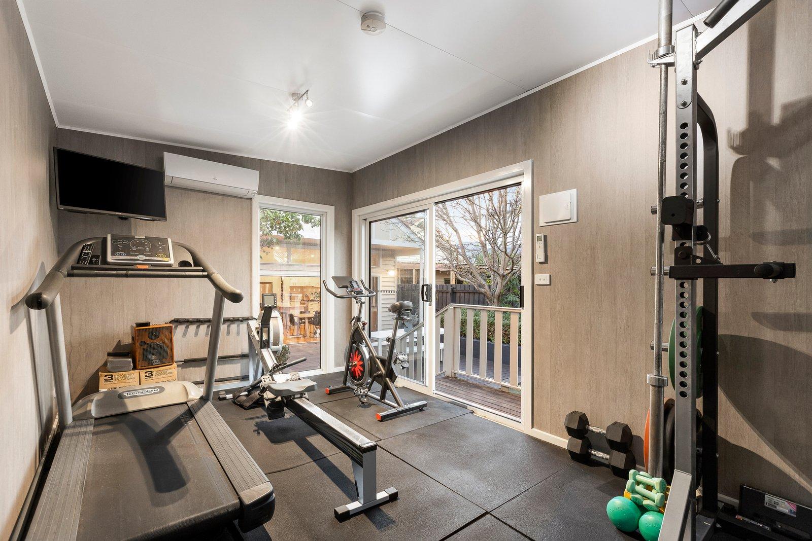 15 Exhibition Street, Mckinnon, 3204