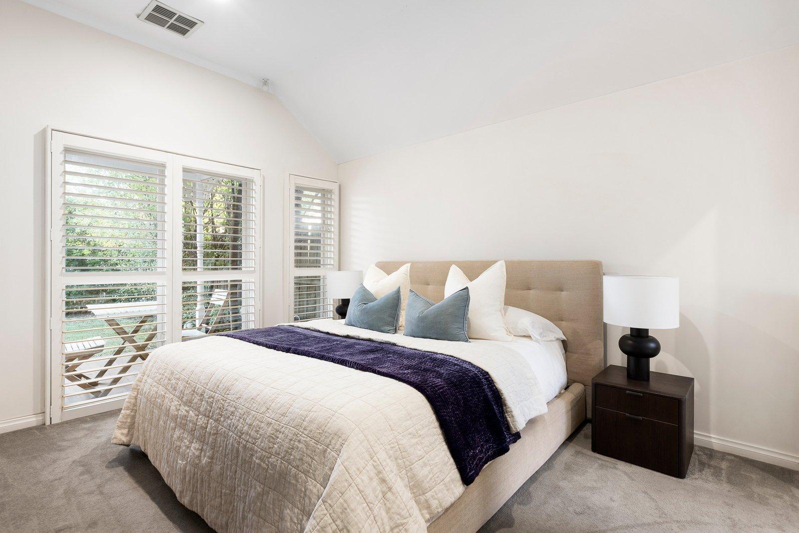 15 Exhibition Street, Mckinnon, 3204