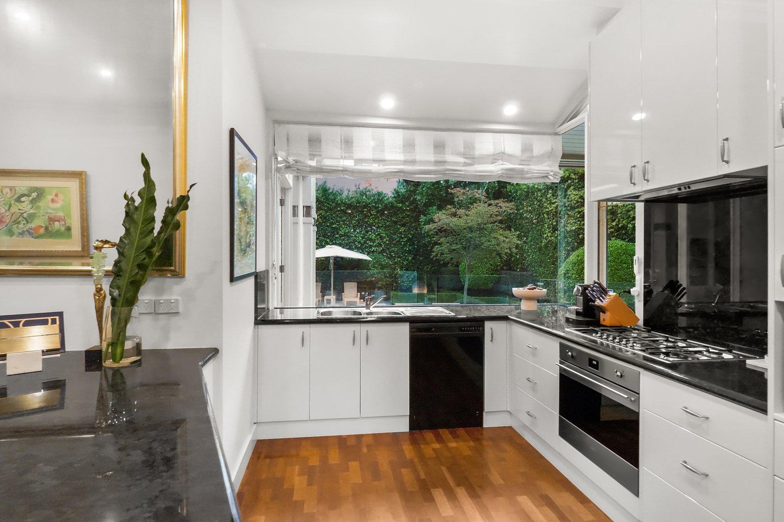 15 Harold Avenue, Glen Iris, 3146