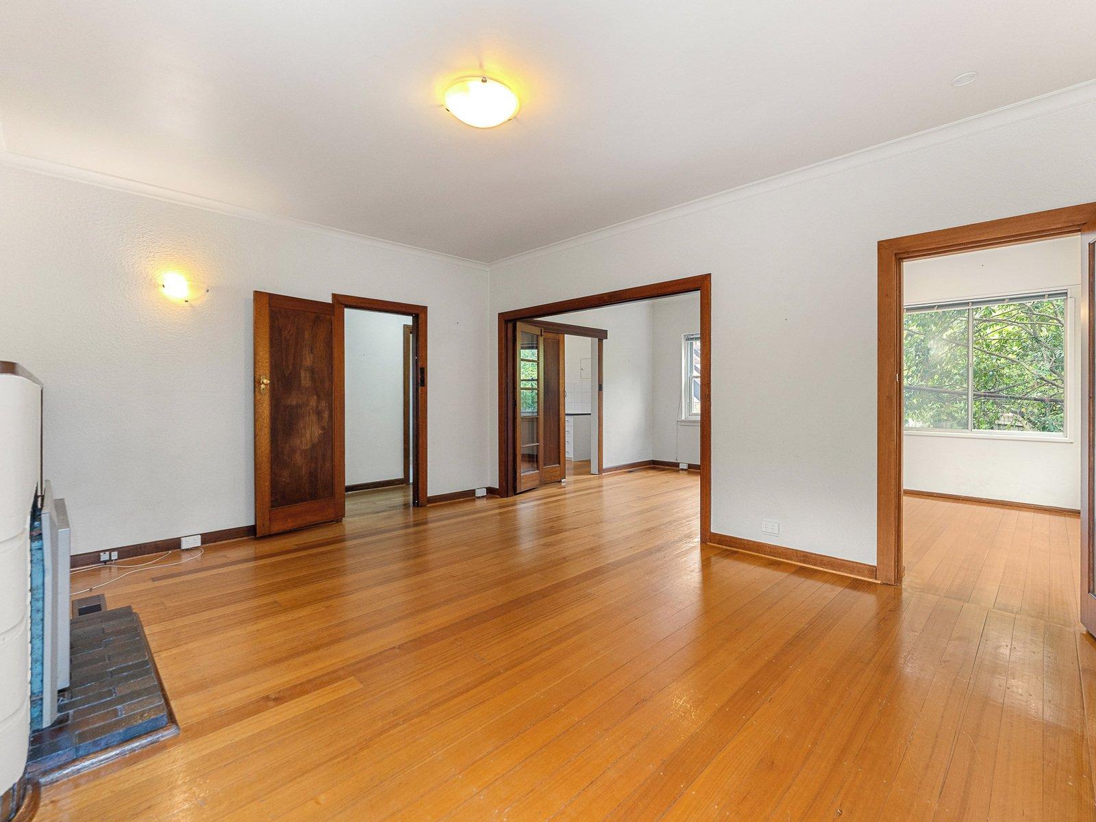 15 Lalbert Crescent, Prahran, 3181