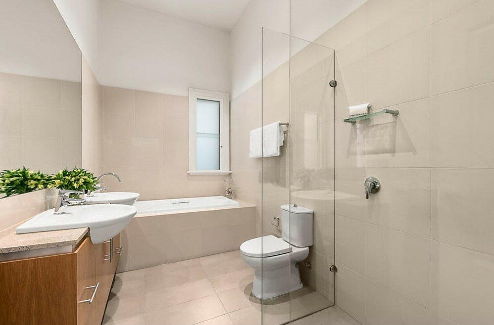 15 Margaret Street, Canterbury, 3126