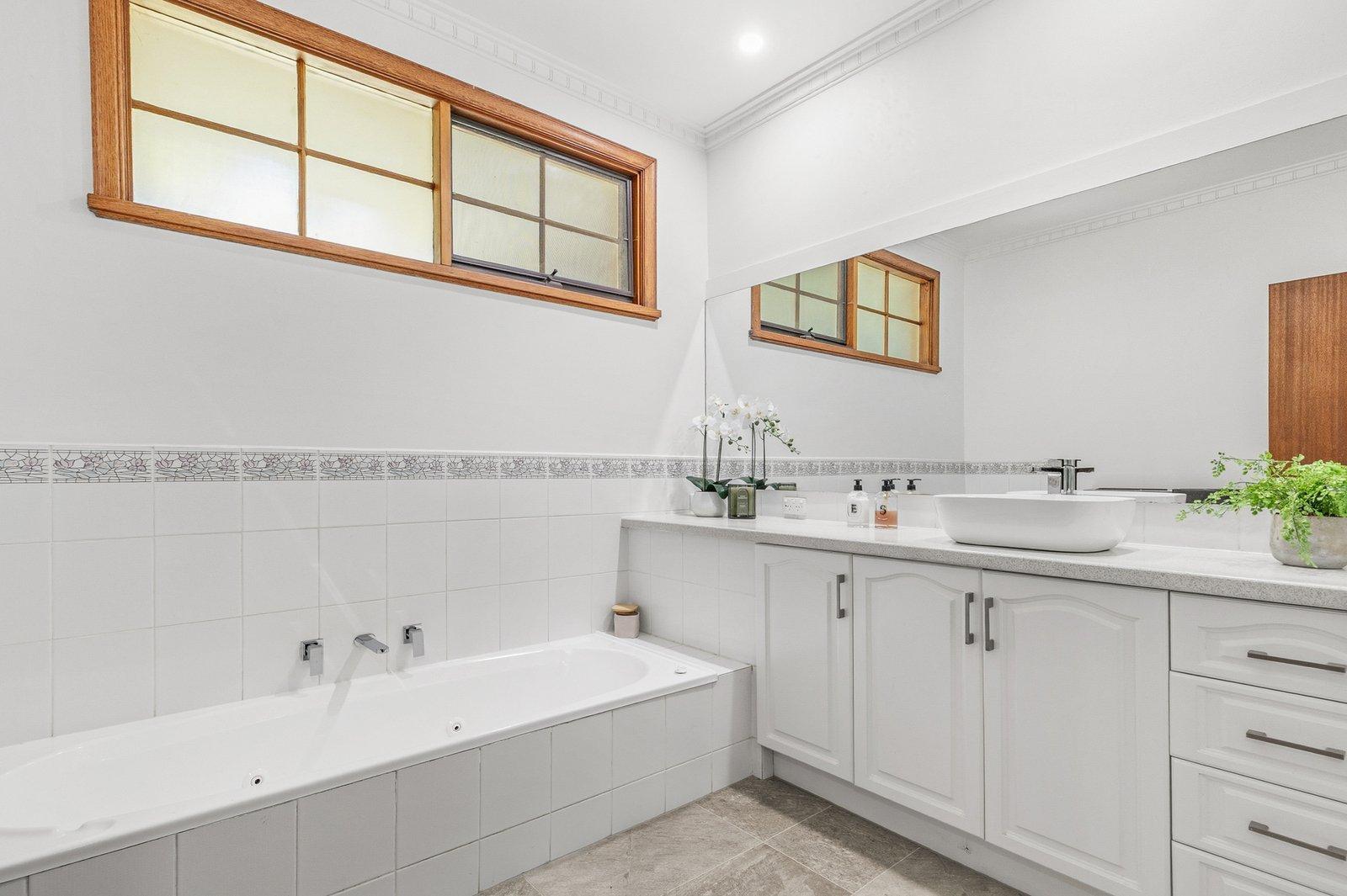 15 Pound Road, Warrandyte, 3113