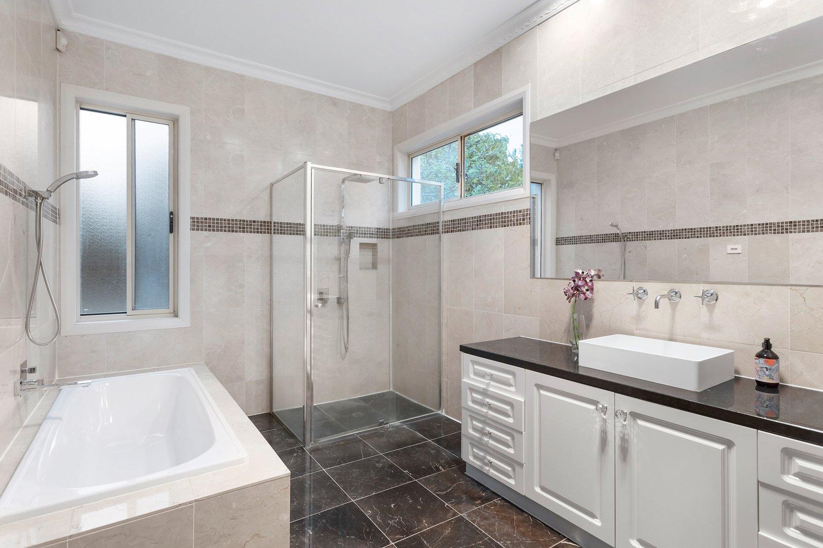 156 Burke Road, Glen Iris, 3146