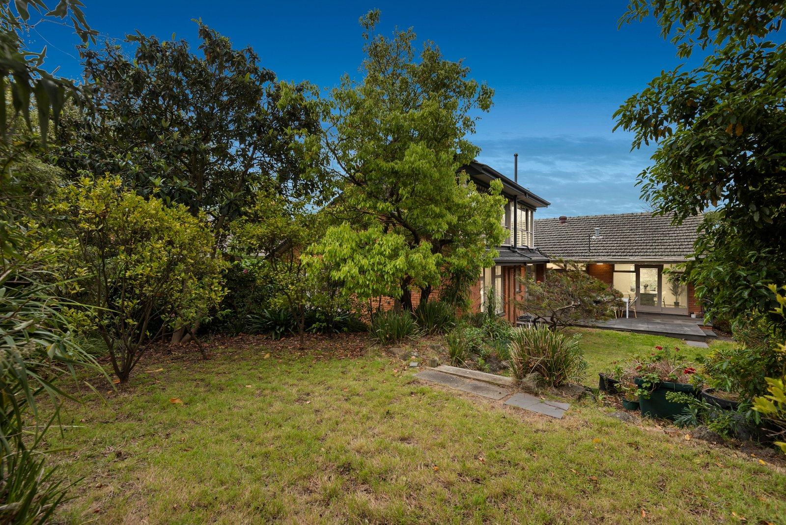 156 Whitehorse Road, Balwyn, 3103