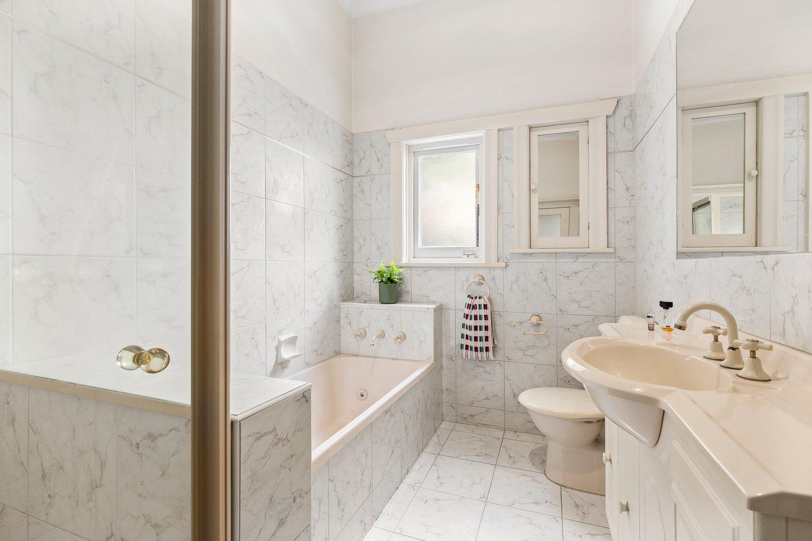 1584-1586 Malvern Road, Glen Iris, 3146