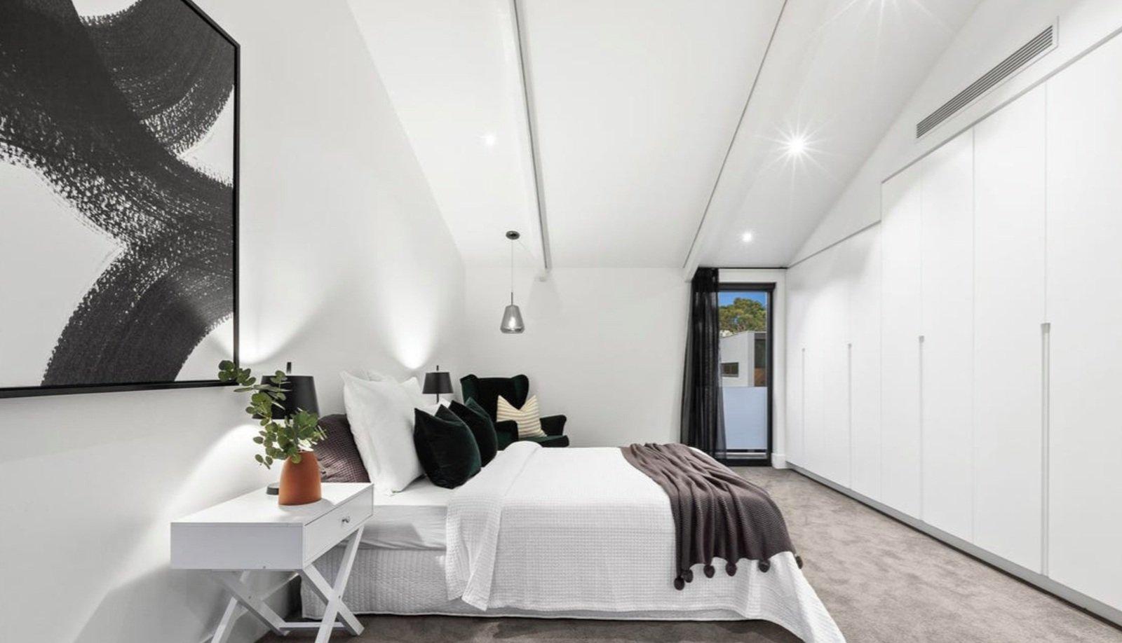 15C Evans Court, Toorak, 3142