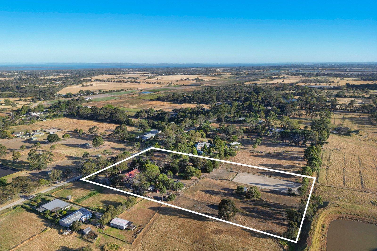 16 Woods Road, Pearcedale, 3912