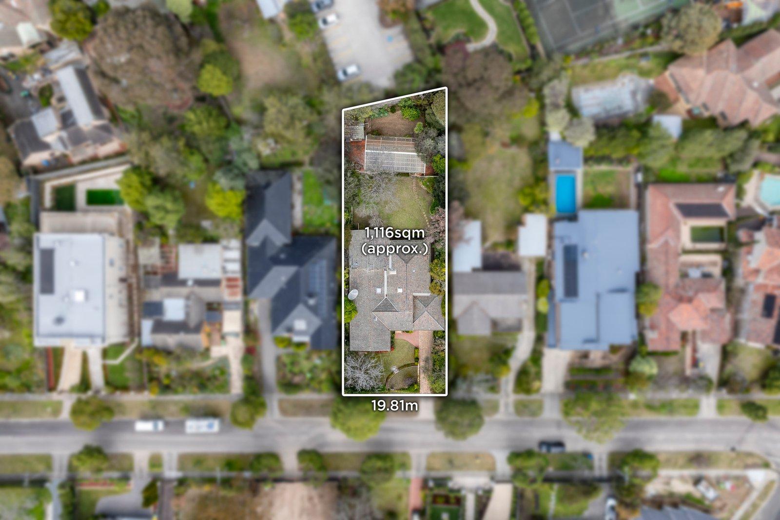 16 Wynyard Crescent, Balwyn North, 3104