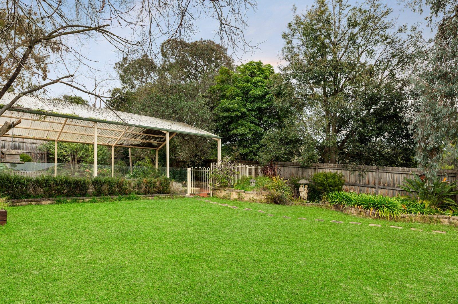 16 Wynyard Crescent, Balwyn North, 3104