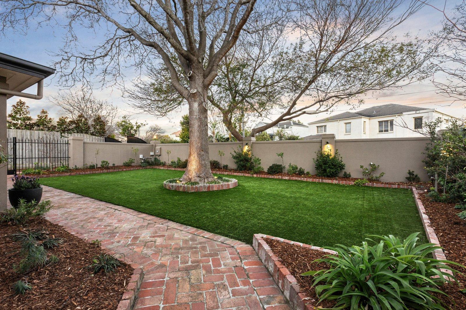 16 Birdwood Avenue, Brighton, 3186