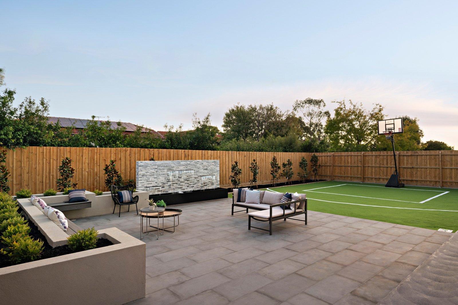 16 Callanish Road, Camberwell, 3124