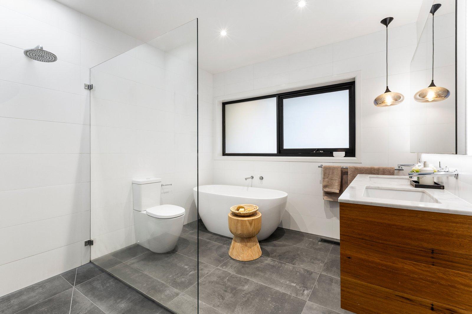 16 Cumberland Avenue, Balwyn North, 3104