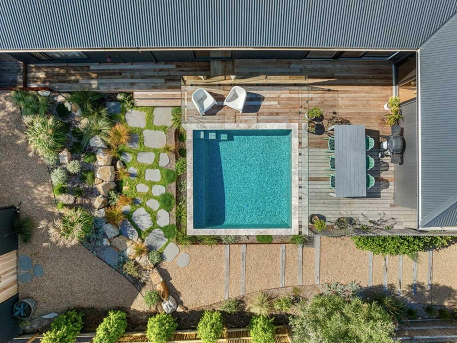 16 Howard Street, Shoreham, 3916