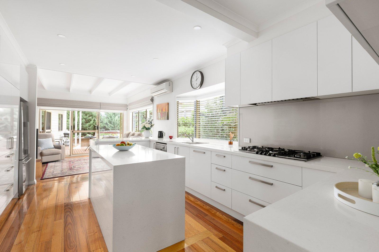 16 Jackson Avenue, Mont Albert North, 3129