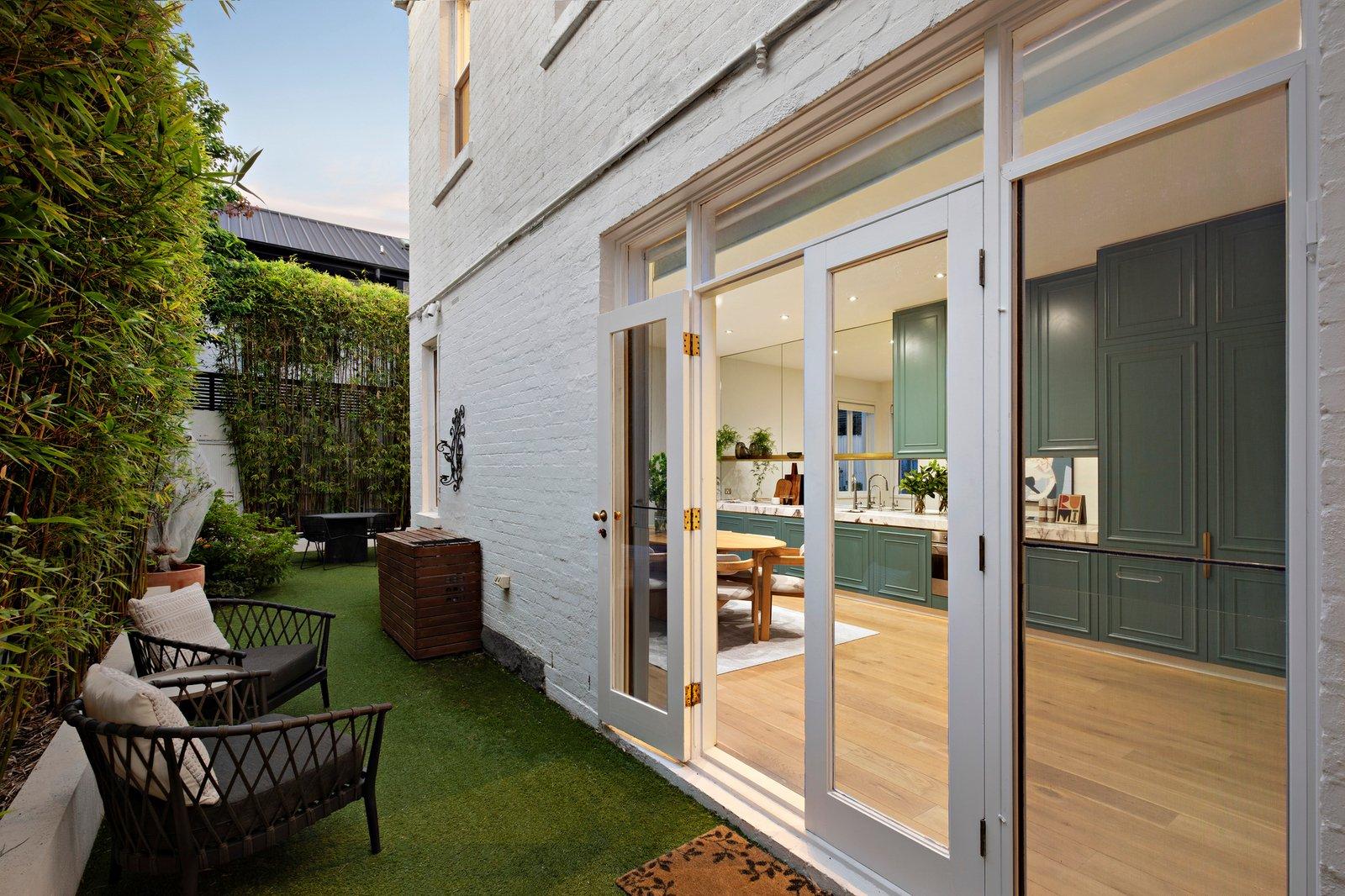 16 Mary Street, St Kilda West, 3182