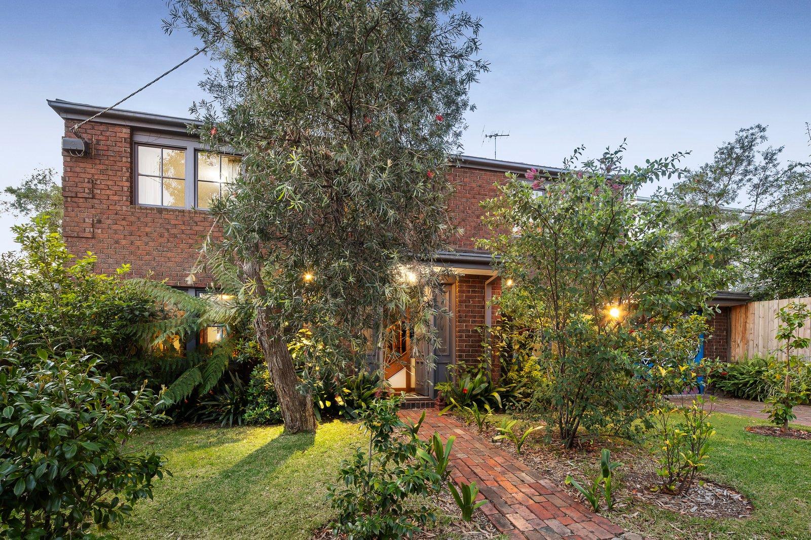 16 Peace Street, Glen Iris, 3146