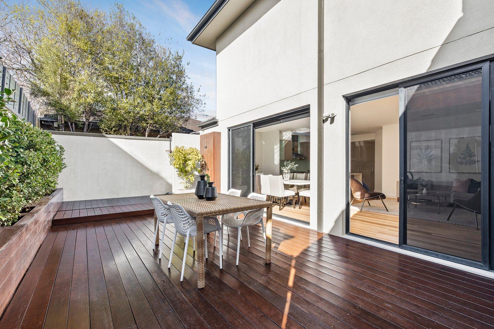 16 Princes Street, Caulfield North, 3161