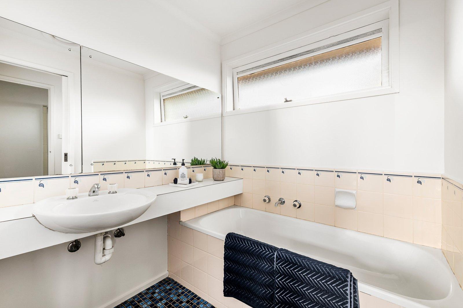 1/60 Peel Street, Kew, 3101