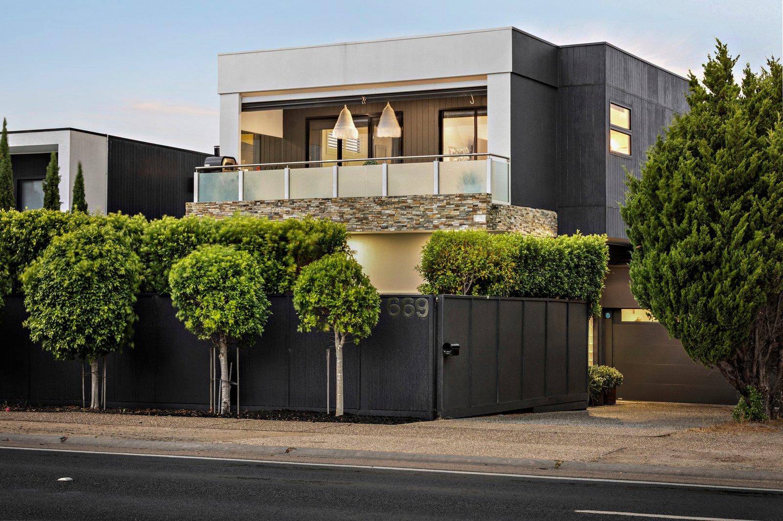 1/669 Esplanade, Mornington, 3931