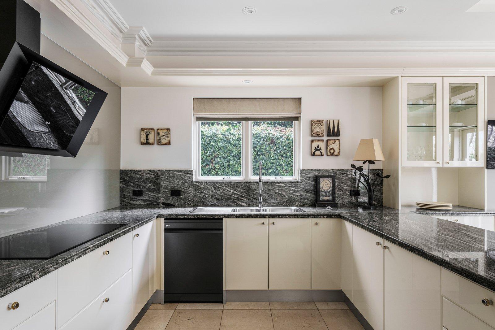 1/669 Toorak Road, Toorak, 3142