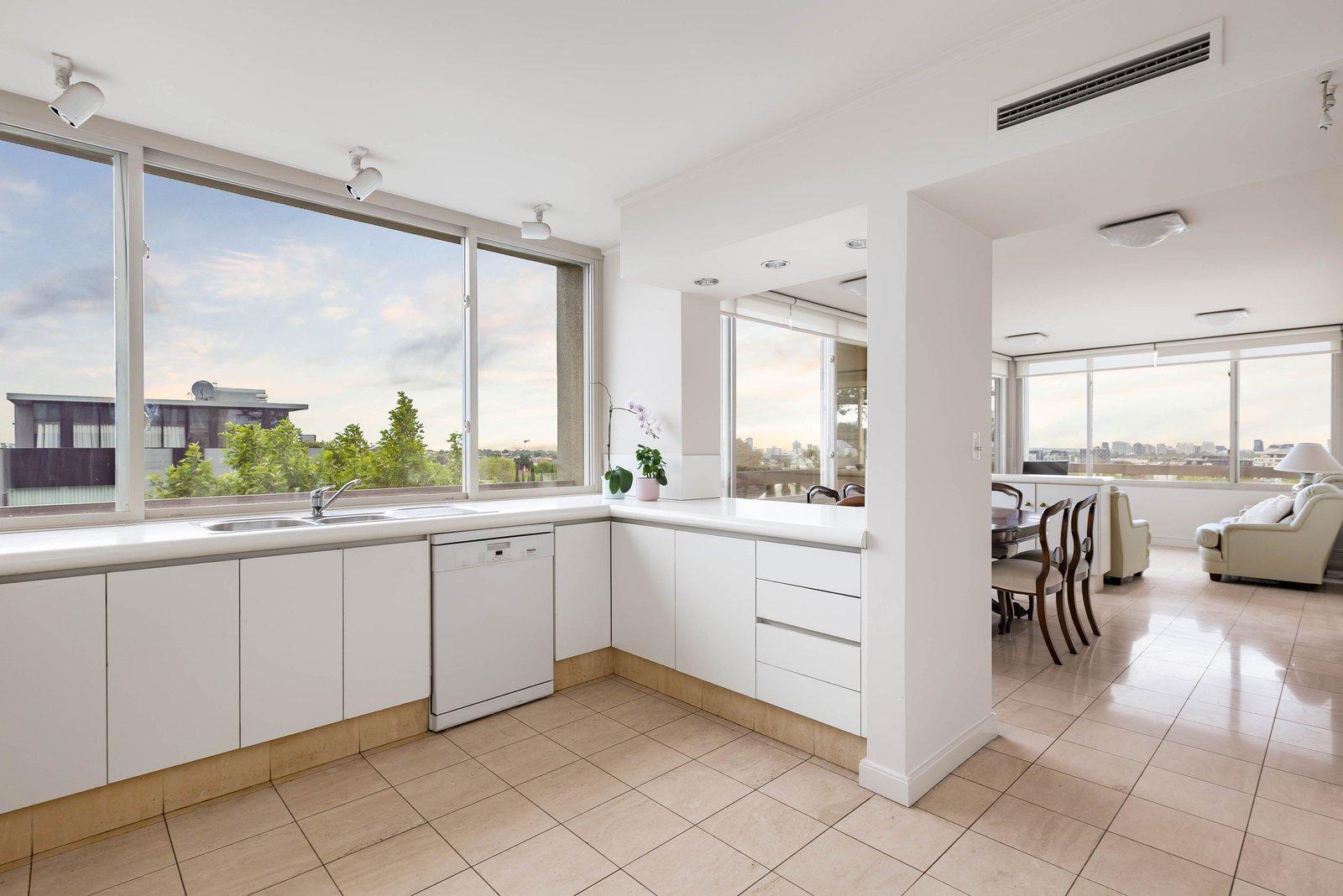 16/703 Orrong Road, Toorak, 3142