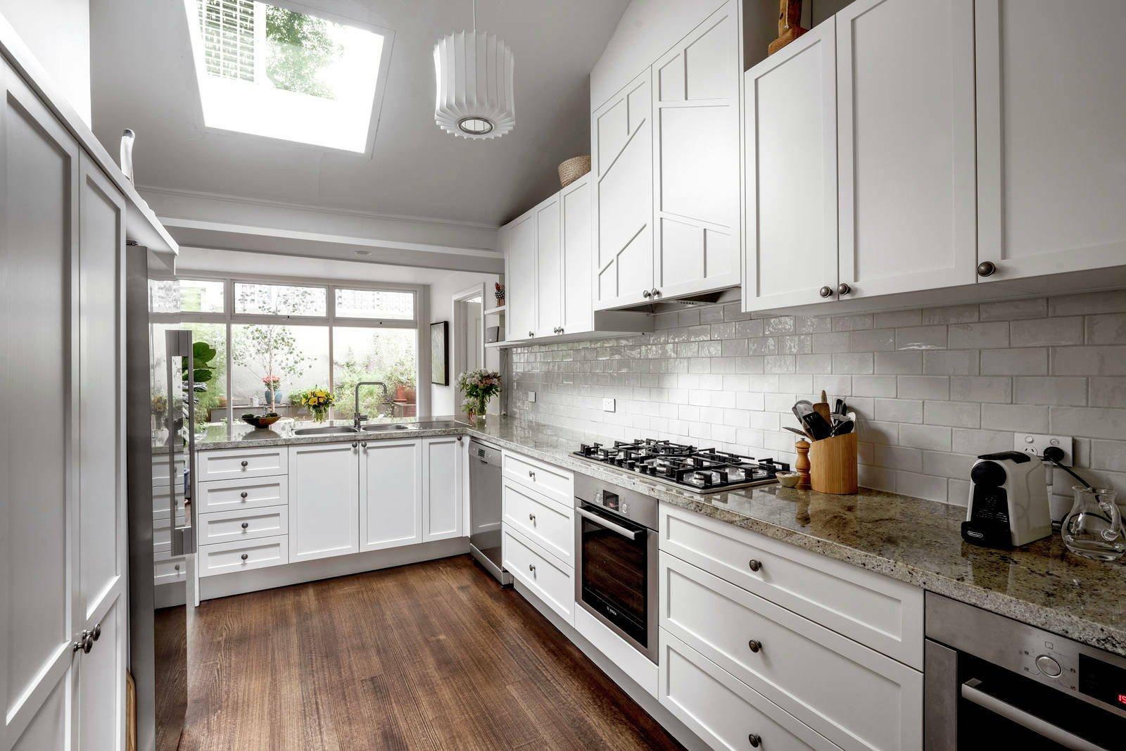 16A Glyndebourne Avenue, Toorak, 3142