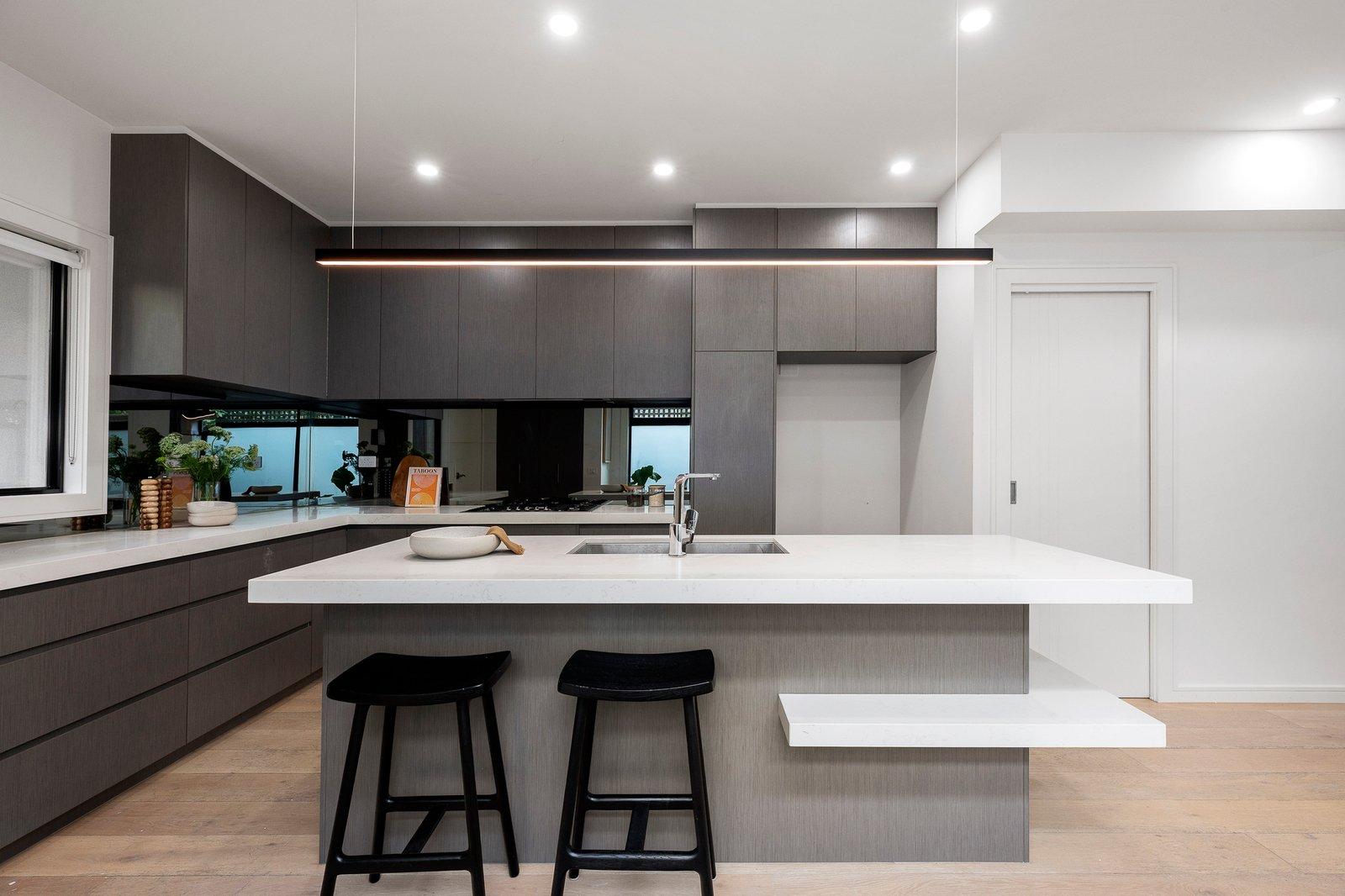 1/6a Ruabon Road, Toorak, 3142