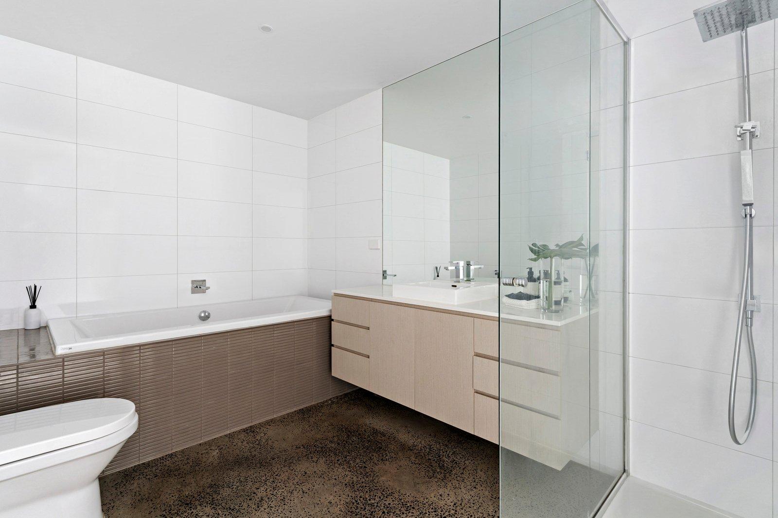 16B Loch Street, St Kilda West, 3182