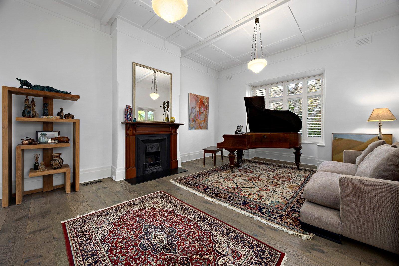 17 Wyuna Road, Caulfield North, 3161