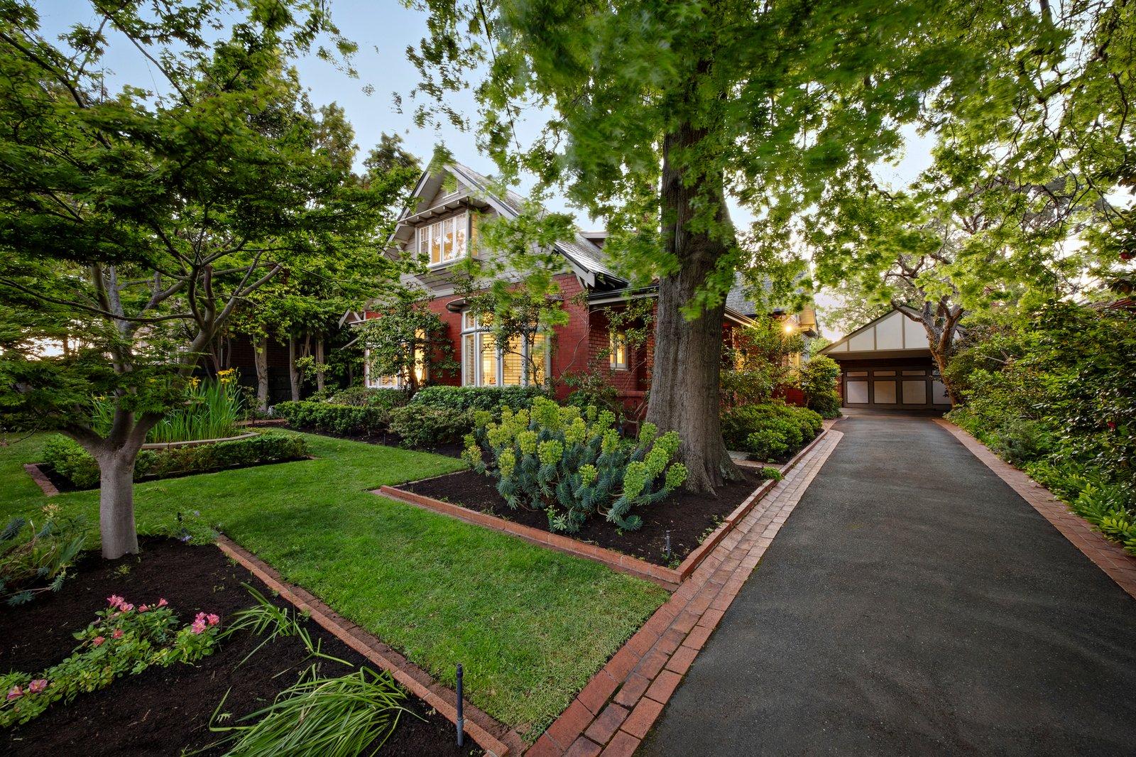 17 Wyuna Road, Caulfield North, 3161