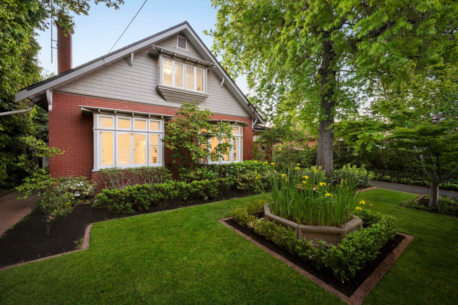 17 Wyuna Road, Caulfield North, 3161