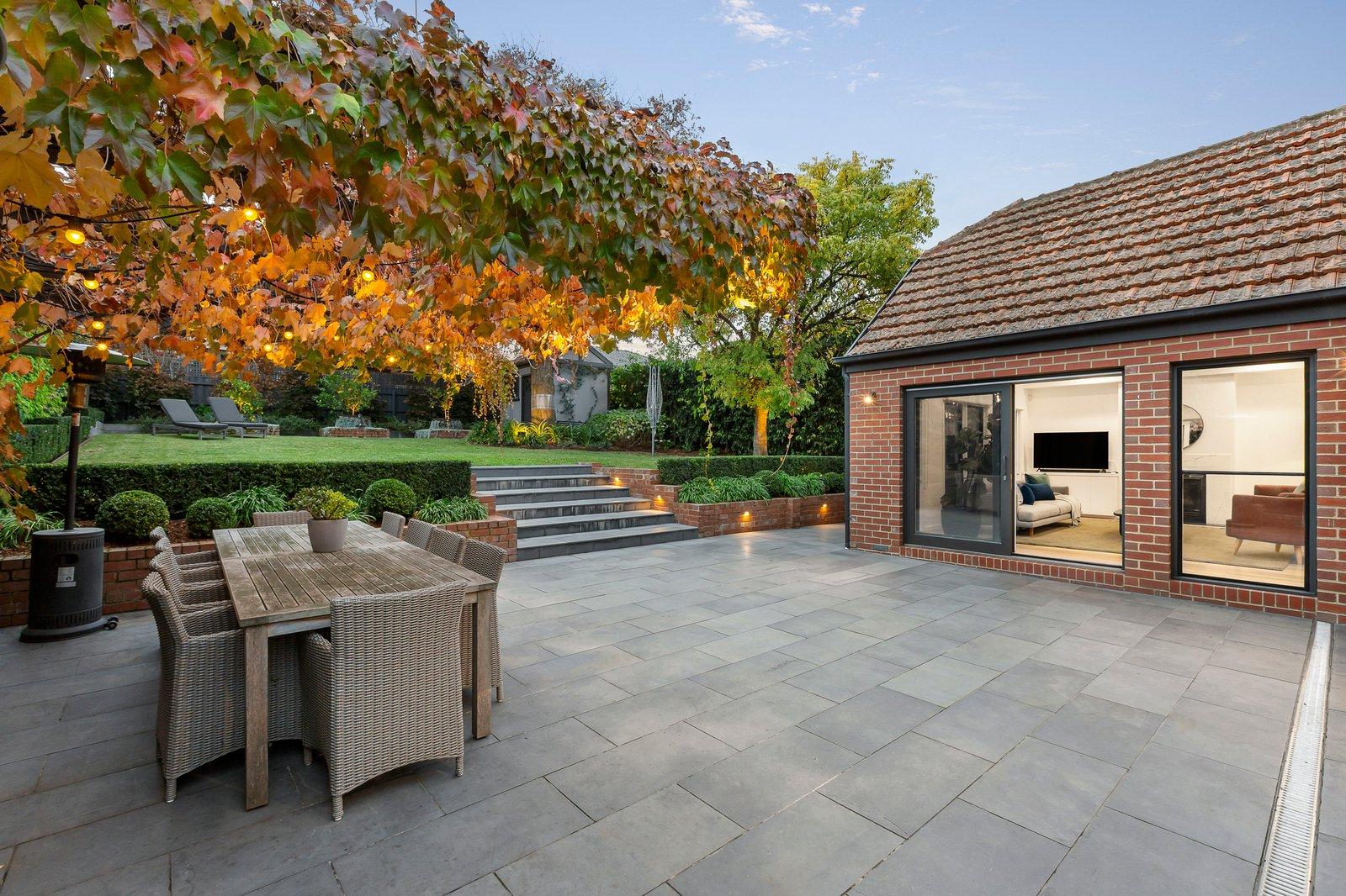 17 Hartwell Hill Road, Camberwell, 3124