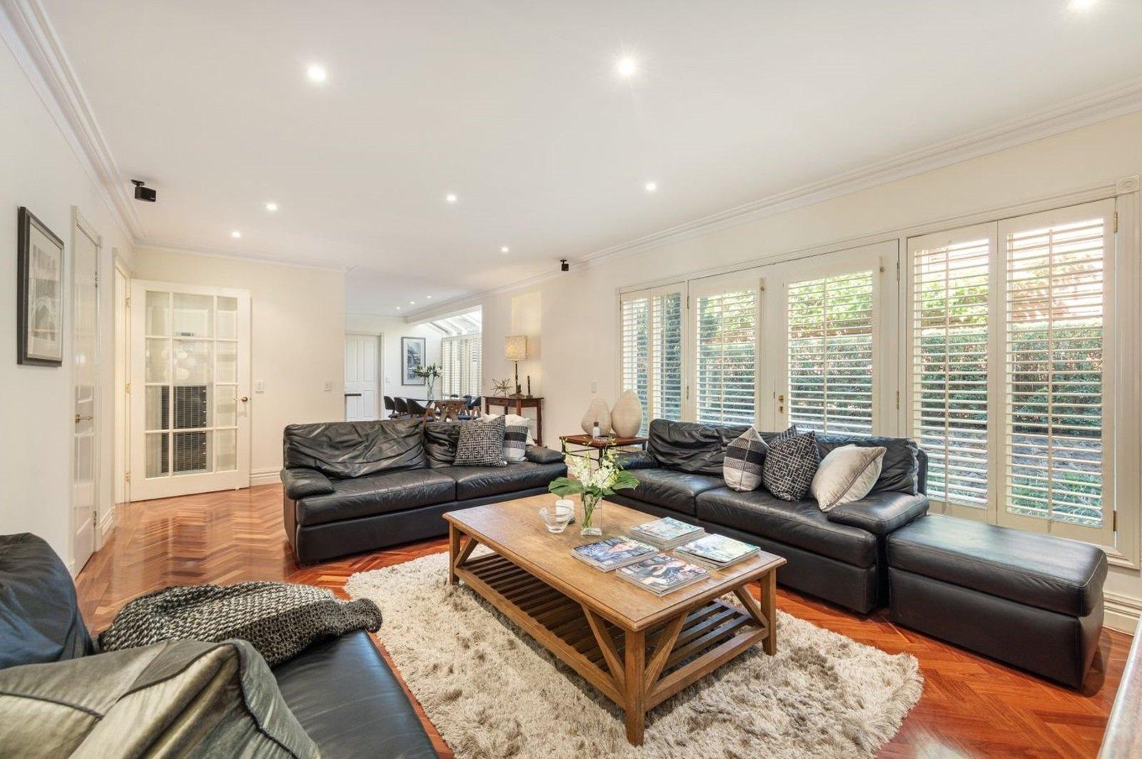 17 Hyton Crescent, Kew, 3101