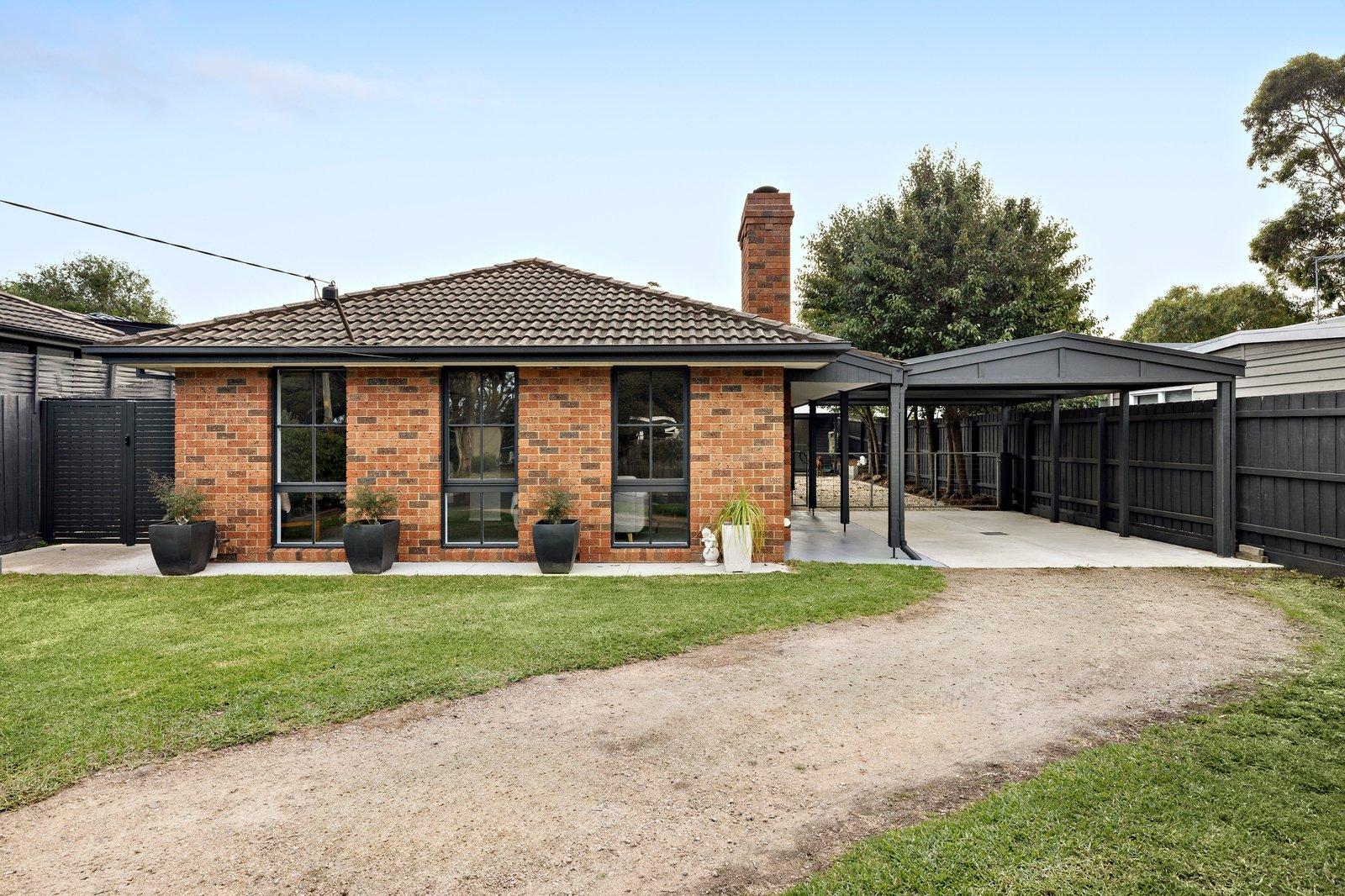 17 Kiandra Street, Mornington, 3931