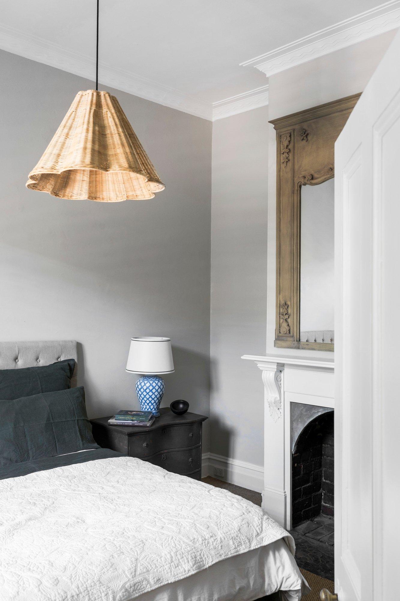 17 Ruabon Road, Toorak, 3142