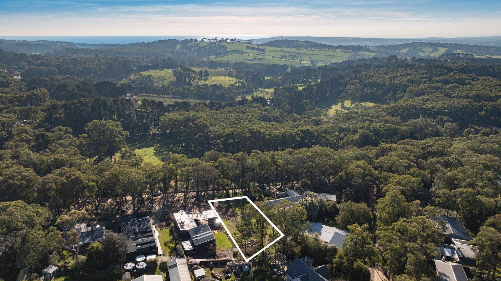 17 Station Road, Red Hill, 3937