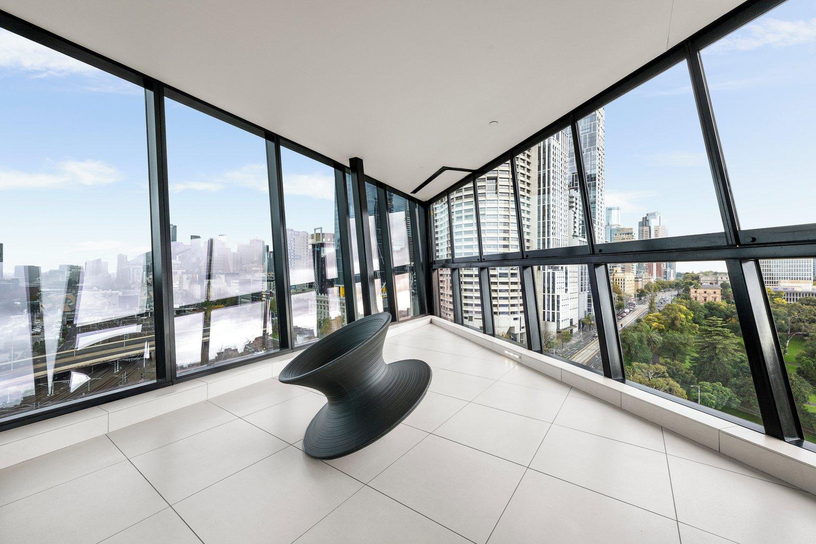 1702/279 Wellington Parade South, East Melbourne, 3002