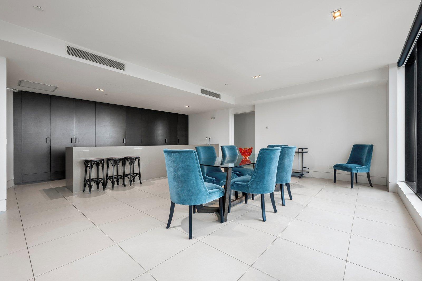 1702/279 Wellington Parade South, East Melbourne, 3002