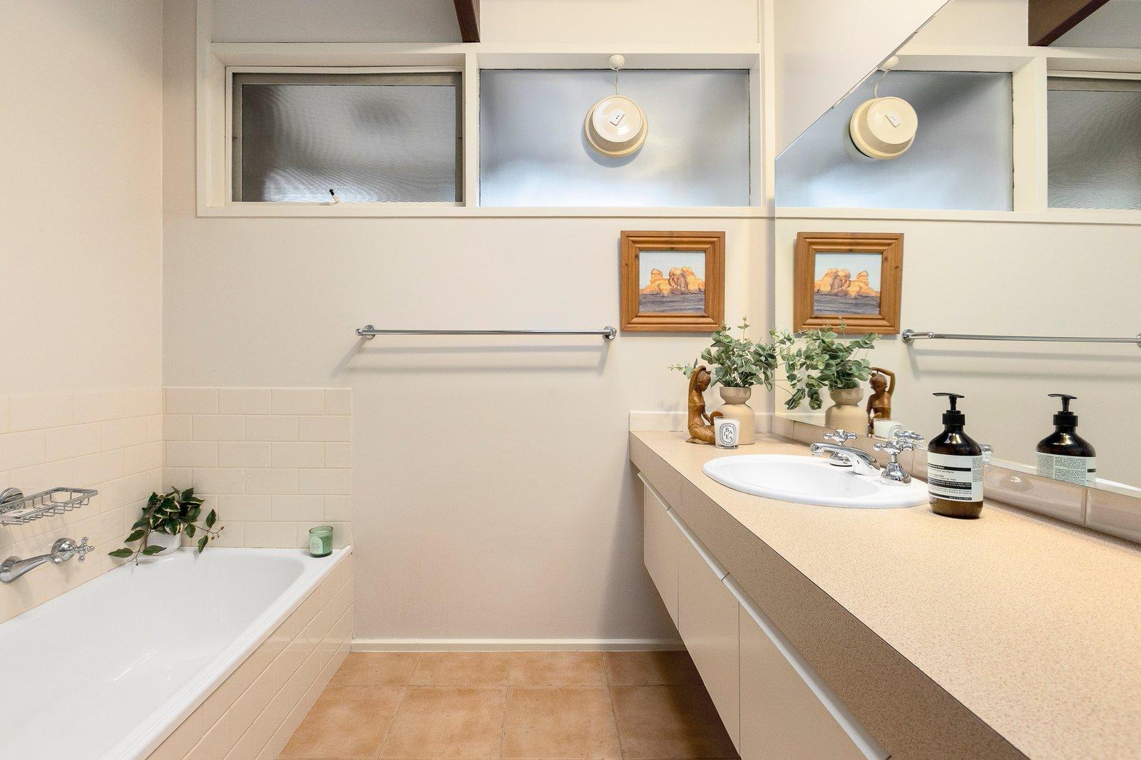 174-176 Tindals Road, Park Orchards, 3114