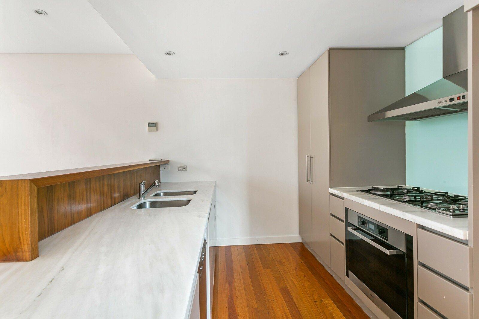 174 Powlett Street, East Melbourne, 3002