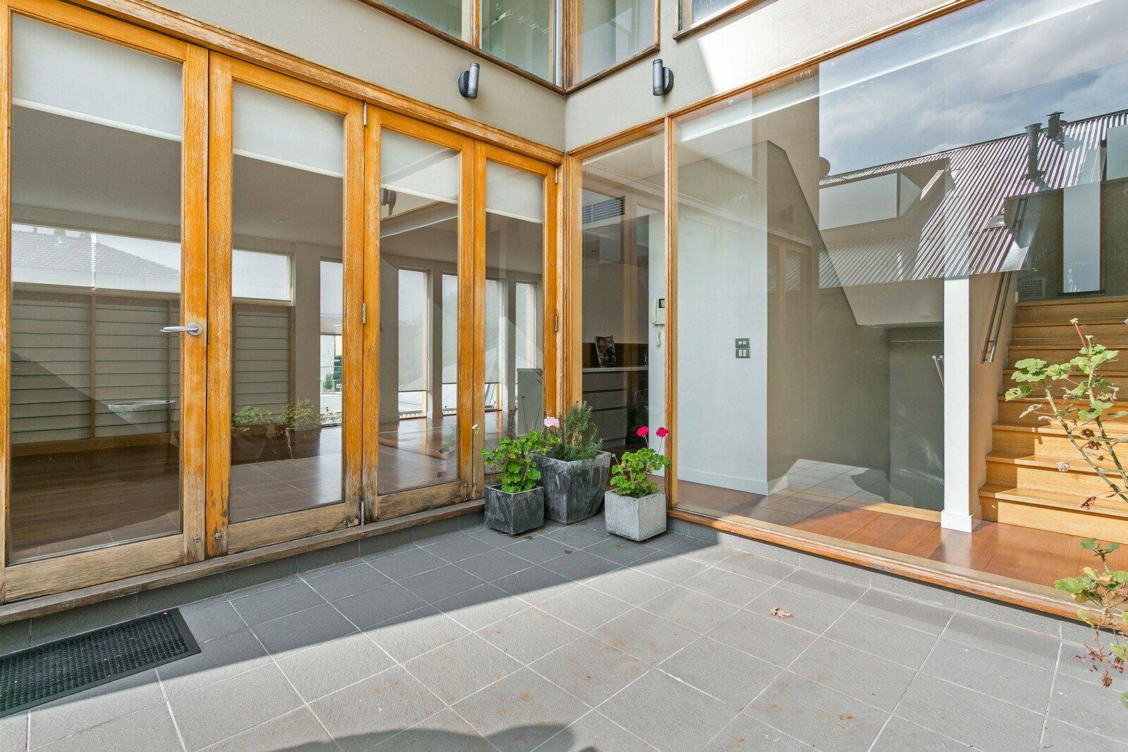 174 Powlett Street, East Melbourne, 3002